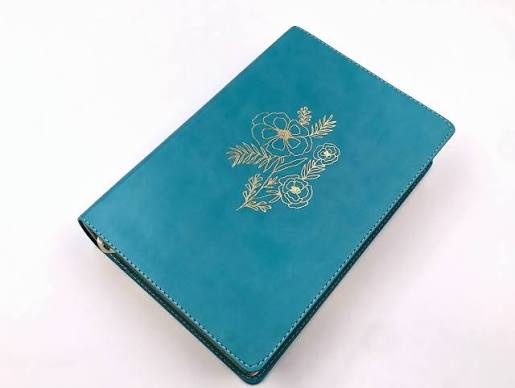 Biblia devocional Mujer Verdadera Letra Grande NBLA