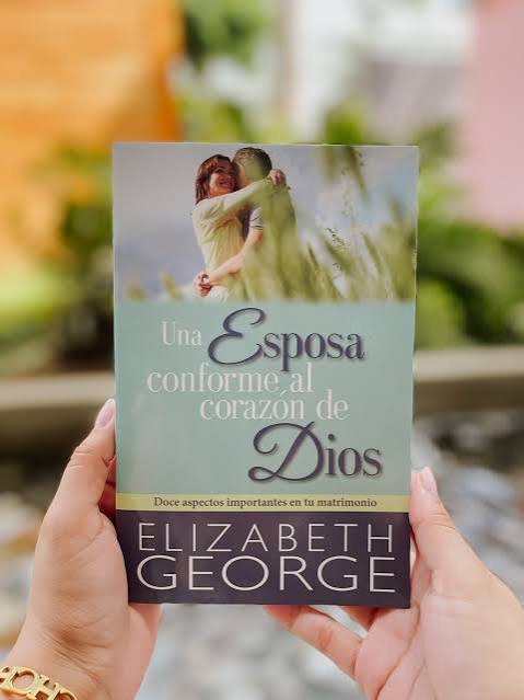 Libro Una Esposa Conforme Al Corazón De Dios - Elizabeth George