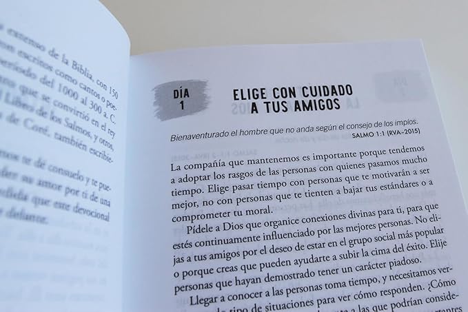 Libro, Devocionales Diarios De los Salmos, 365 Reflexiones Para Toda La Vida,