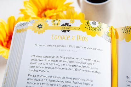 Libro 365 Días De Su Bondad