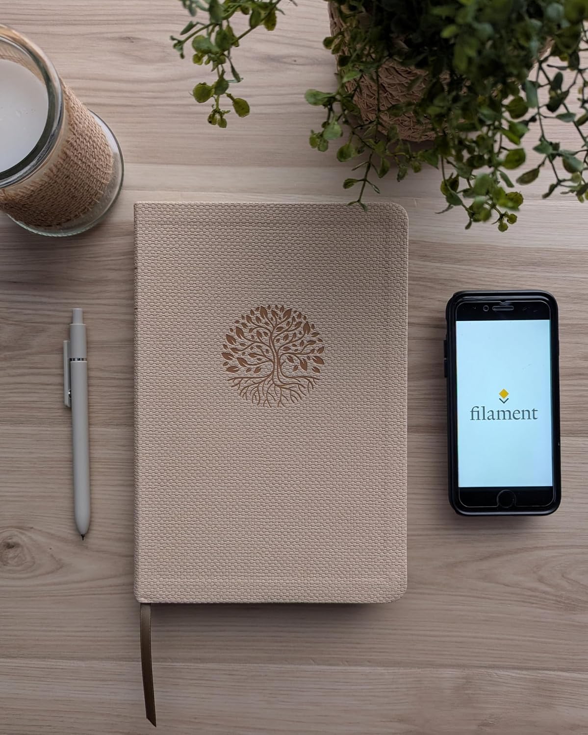 Biblia NTV Beige Letra Grande, Valor Premium Filament