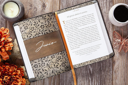 Libro Escucho su susurrar: Un encuentro con el corazón de Dios  -  Brian Simmons