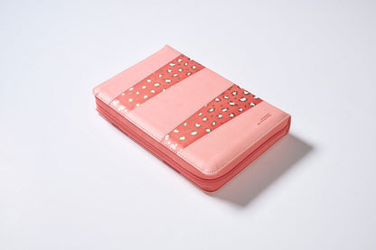 Biblia Aventura, Interior a Color, Leathersoft, Coral, con Cierre, Comfort Print, NBLA