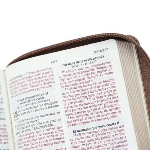 Biblia Marrón Claro Con Cierre Tamaño De Bolsillo - Nvi
