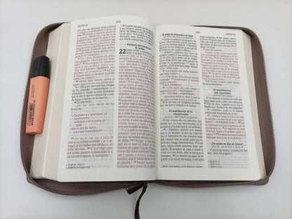 Biblia NVI - Manual - Madera - cierre - Sociedad Bíblica