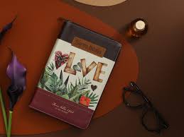 Biblia Letra Grande, Con Índice Y Cierre, Floral Marrón, Rvr1960