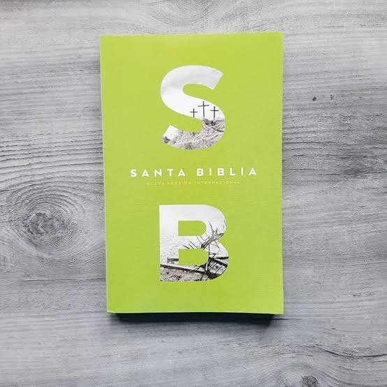 Biblia Excelencia Ultra Fina Tapa Rústica Verde - Nvi