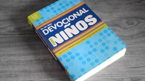 Libro Devocional En Un Año Para Niños -  Children's Bible Hour