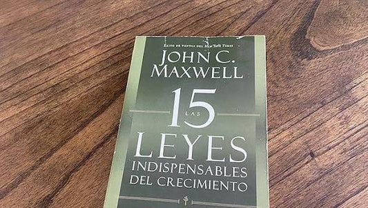 Libro Las 15 Leyes Indispensables Del Crecimiento